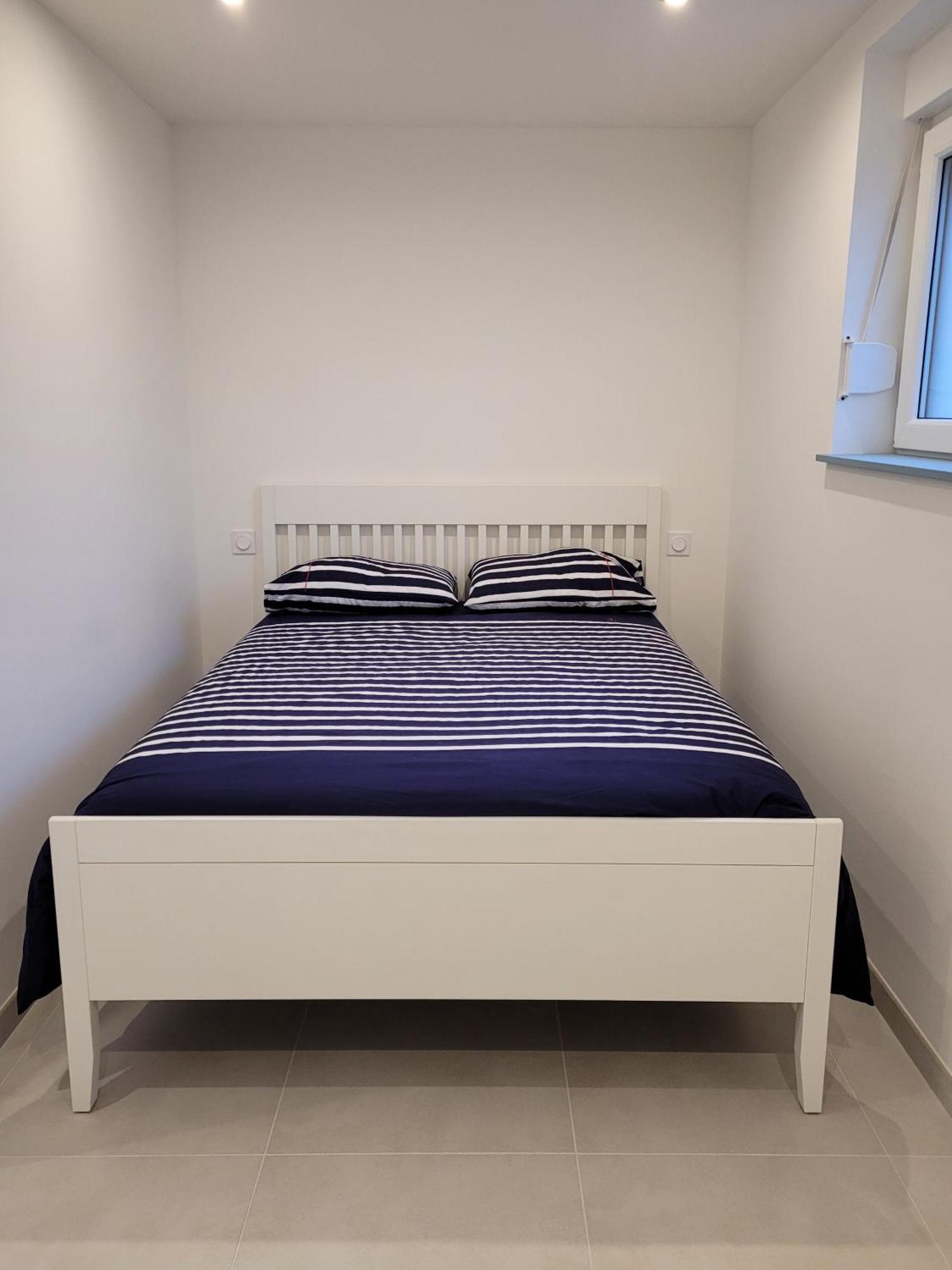 Il Vialetto, Appartement Capri, Spacieux, Tout Confort, Au Calme Jeumont Exterior foto